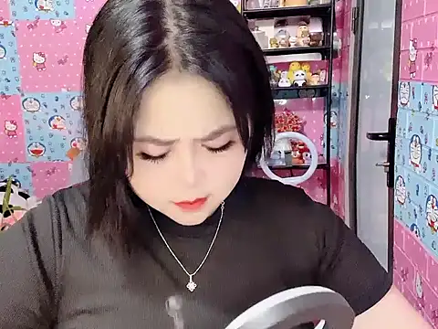 Snapshot of Nhanlu009 chatting on July 2026 01:04:02 PM Nhanlu009 online show from July 2026 01:04:02 PM