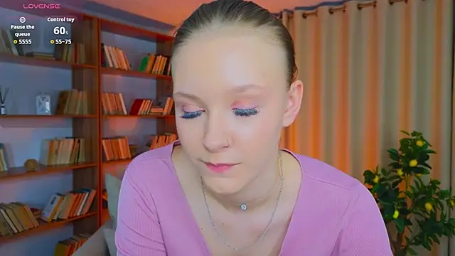 StaceyyJones online show from April 2026 01:56:02 PM