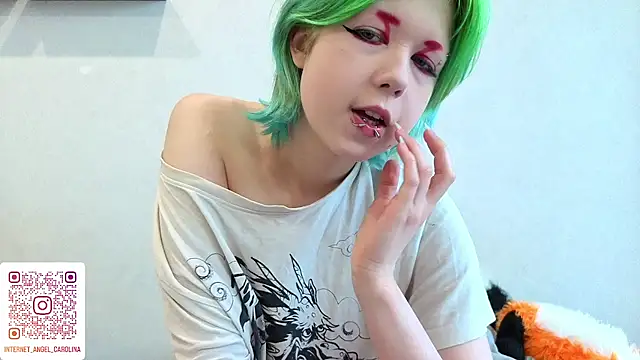 LittleKittenStar online show from June 2026 10:15:01 AM