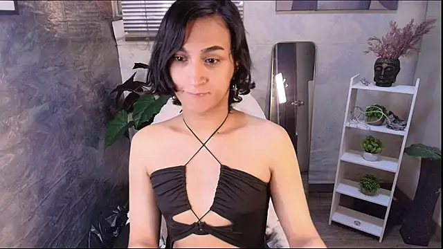 Snapshot of Zoee_Kiss_ chatting on April 2026 09:09:02 PM Zoee Kiss online show from April 2026 09:09:02 PM