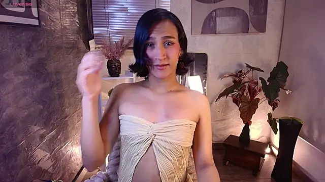Snapshot of Zoee_Kiss_ chatting on April 2026 03:20:01 AM Zoee Kiss online show from April 2026 03:20:01 AM