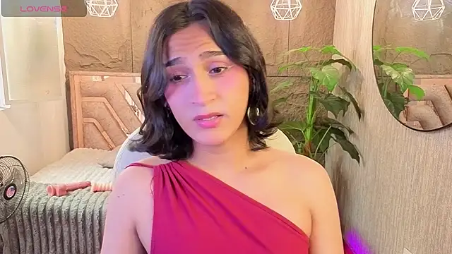 Zoee Kiss  online show from July 2026 08:44:01 PM