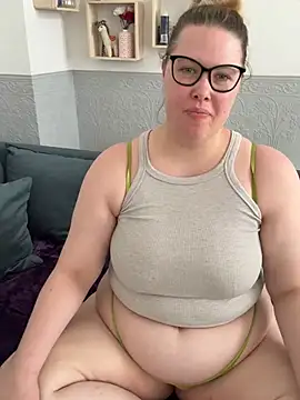 MaschaMangold online show from July 2026 10:36:02 AM