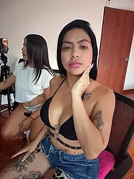 Snapshot of Noa_rousse01 chatting on March 2026 07:41:02 PM Noa rousse01 online show from March 2026 07:41:02 PM