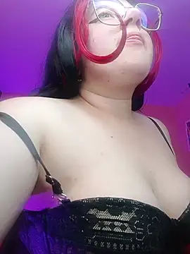 Snapshot of Gigi_hart7 chatting on April 2026 09:05:01 PM Gigi hart7 online show from April 2026 09:05:01 PM