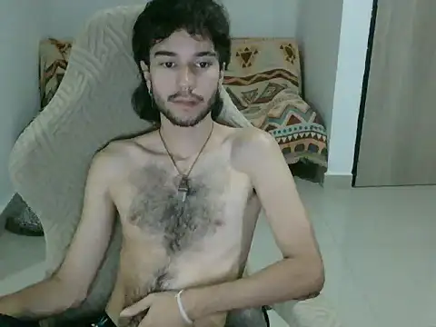 Snapshot of Adrien_polo chatting on April 2026 01:33:01 AM Adrien polo online show from April 2026 01:33:01 AM