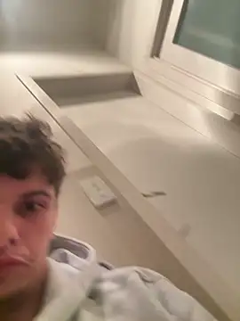 Snapshot of surfboy07 chatting on March 2026 04:22:02 PM surfboy07 online show from March 2026 04:22:02 PM