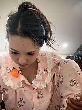 Snapshot of __cherry-cute__ chatting on March 2026 06:40:02 PM cherry-cute online show from March 2026 06:40:02 PM