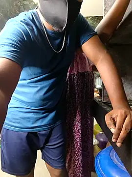 Snapshot of Tamil_ramantic_partner chatting on April 2026 02:43:01 PM Tamil ramantic partner online show from April 2026 02:43:01 PM
