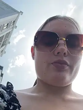 Snapshot of Mrs_Lust chatting on March 2026 03:54:02 AM Mrs Lust online show from March 2026 03:54:02 AM