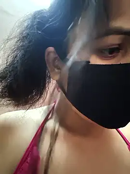 REENA-STRIP online show from May 2026 09:36:01 AM