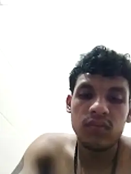 danielmrz11 online show from March 2026 03:56:01 PM