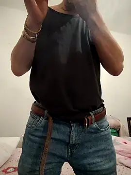 FINCHELABARCAVA online show from March 2026 05:07:01 PM