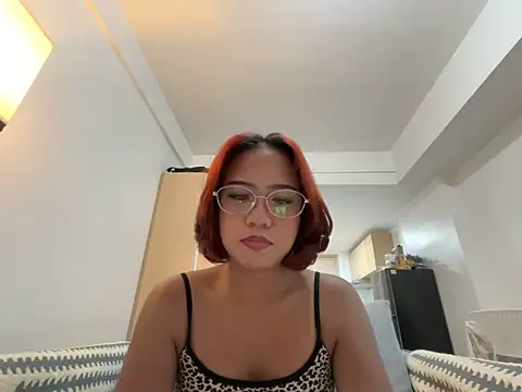 misscutee online show from June 2026 02:01:02 PM