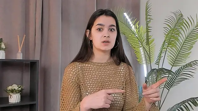 LuciKardos online show from March 2026 12:21:02 PM