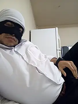 trkk9715 online show from March 2026 08:14:01 PM