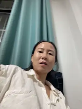 lilysister66 online show from July 2026 05:02:01 PM