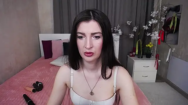 Snapshot of EvelinCuper_ chatting on May 2026 05:25:01 AM EvelinCuper online show from May 2026 05:25:01 AM