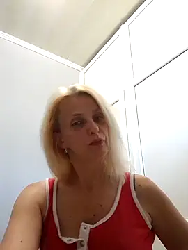 MiaLove183 online show from July 2026 02:21:01 PM