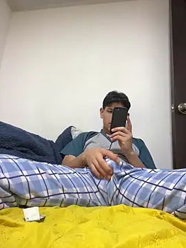 Snapshot of juanma759 chatting on April 2026 01:55:02 AM juanma759 online show from April 2026 01:55:02 AM