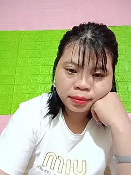 Snapshot of Dumi_009 chatting on May 2026 10:37:02 PM Dumi 009 online show from May 2026 10:37:02 PM