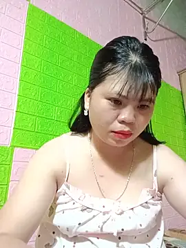 Snapshot of Dumi_009 chatting on May 2026 11:18:01 AM Dumi 009 online show from May 2026 11:18:01 AM