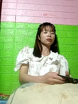 AmyLinee01 online show from May 2026 08:58:02 PM