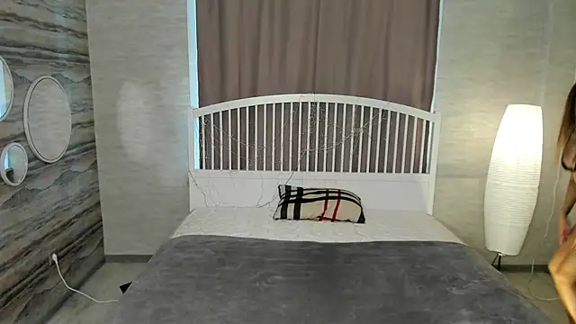 AminaRuthers online show from May 2026 07:04:02 AM