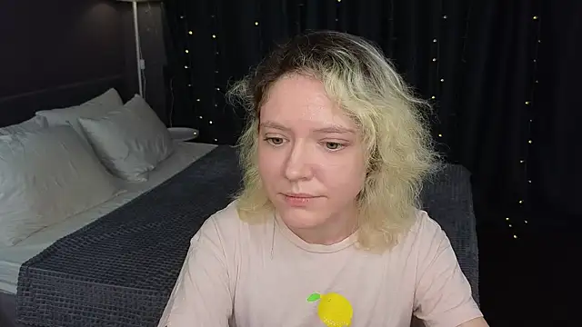 Snapshot of HottoKori chatting on March 2026 05:34:01 AM HottoKori online show from March 2026 05:34:01 AM