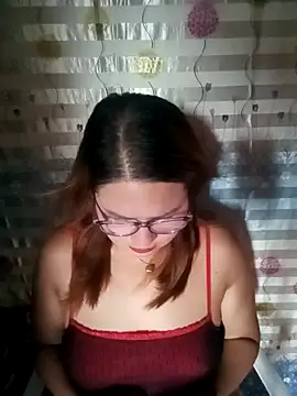 Amazingurlx online show from May 2026 07:50:02 AM