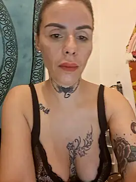 chiquitilla41 online show from May 2026 12:49:01 AM