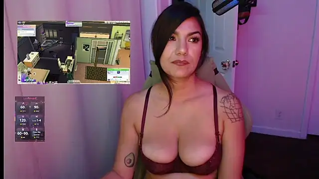 sweetRoxie online show from May 2026 11:01:04 PM
