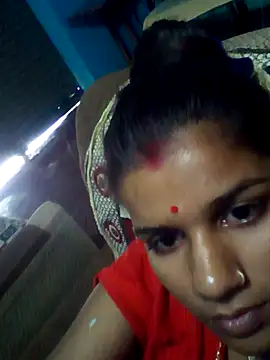 Raveena0990 online show from May 2026 03:13:02 AM