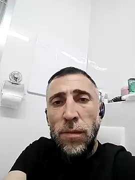 Alexandro111777 online show from April 2026 03:11:01 AM