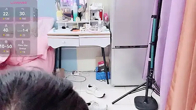 zhenzhen bb online show from March 2026 04:56:01 PM