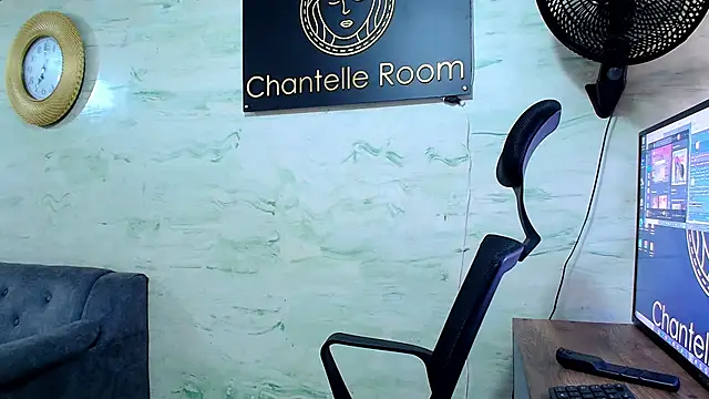 maximo daddy online show from May 2026 12:01:02 PM