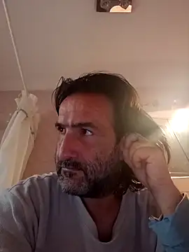 Snapshot of DanTrov79 chatting on May 2026 08:21:01 AM DanTrov79 online show from May 2026 08:21:01 AM
