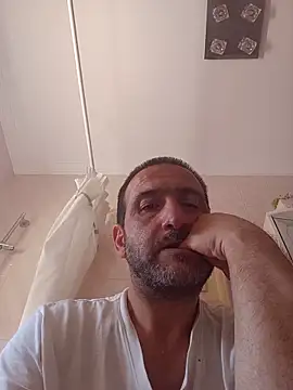 Snapshot of DanTrov79 chatting on May 2026 08:11:01 AM DanTrov79 online show from May 2026 08:11:01 AM