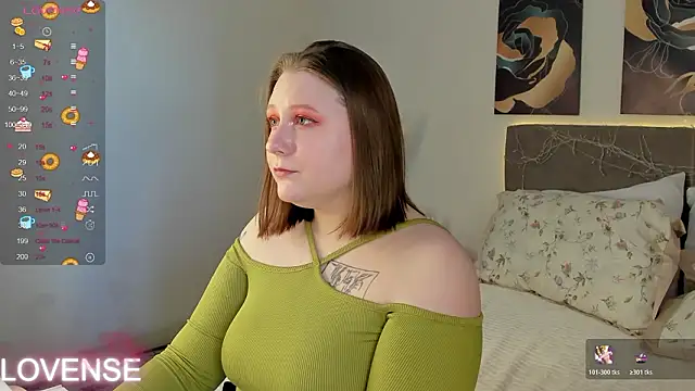 Snapshot of KatieGarsiaa chatting on March 2026 08:30:02 AM KatieGarsiaa online show from March 2026 08:30:02 AM