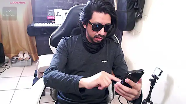 IASuarezV online show from July 2026 06:28:01 PM