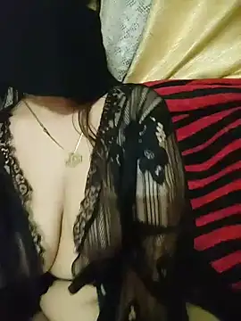 Yasmin Oh online show from May 2026 10:16:01 PM