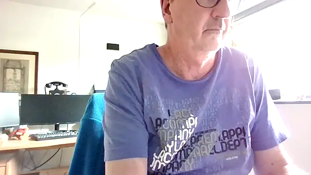 Snapshot of HotLucas66 chatting on April 2026 01:16:02 PM HotLucas66 online show from April 2026 01:16:02 PM