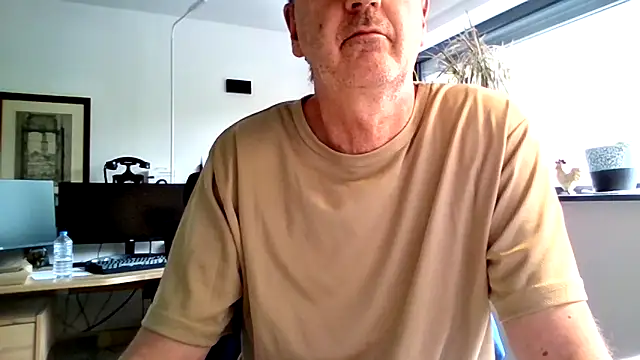 Snapshot of HotLucas66 chatting on May 2026 12:43:01 PM HotLucas66 online show from May 2026 12:43:01 PM