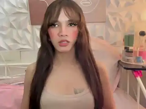 Snapshot of Leijona_Milker chatting on May 2026 02:33:02 PM Leijona Milker online show from May 2026 02:33:02 PM
