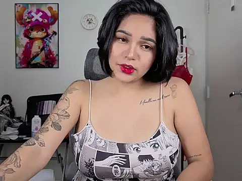 Snapshot of monicaconde chatting on April 2026 05:25:02 AM monicaconde online show from April 2026 05:25:02 AM
