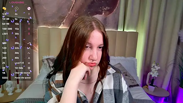 Elisabeth Binder online show from June 2026 04:47:02 AM