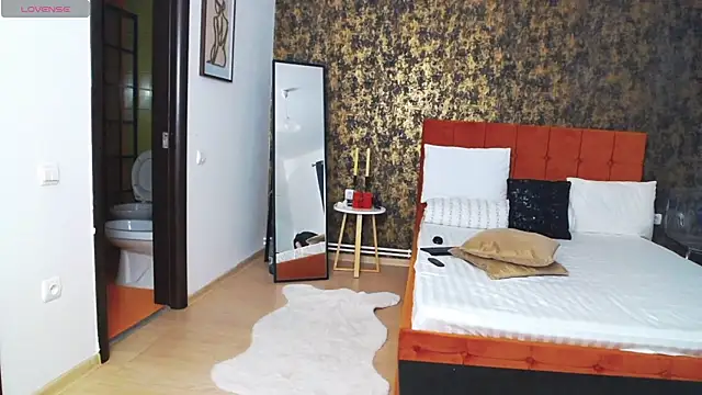 I amEmiiliii online show from March 2026 11:32:01 AM