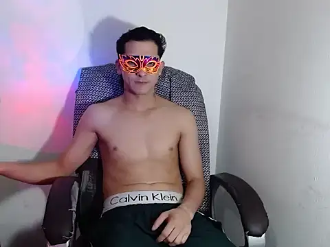 SexyboyHot2000 online show from May 2026 03:02:02 AM