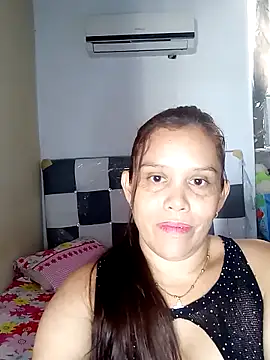 alexandra-queen online show from April 2026 07:08:02 PM