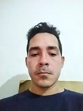 Snapshot of Gabriel_leon33 chatting on July 2026 04:13:01 PM Gabriel leon33 online show from July 2026 04:13:01 PM